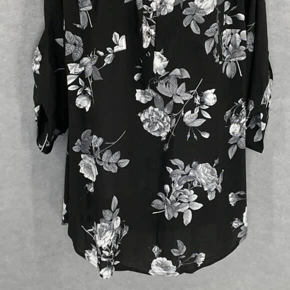 Torrid Harper Plus Size 3x Black Floral Print Roll Tab Sleeve Tunic Blouse Top - Picture 5 of 11
